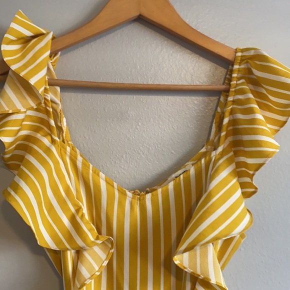 Cute Jumpsuit - Picture 4 of 5